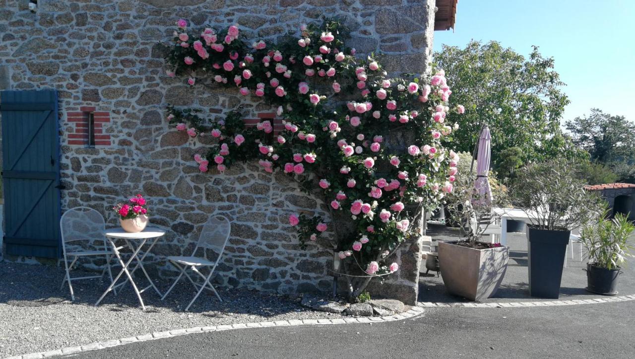8 Le Chiron De La Roche 85130 Chanverrie La Verrie Eksteriør billede